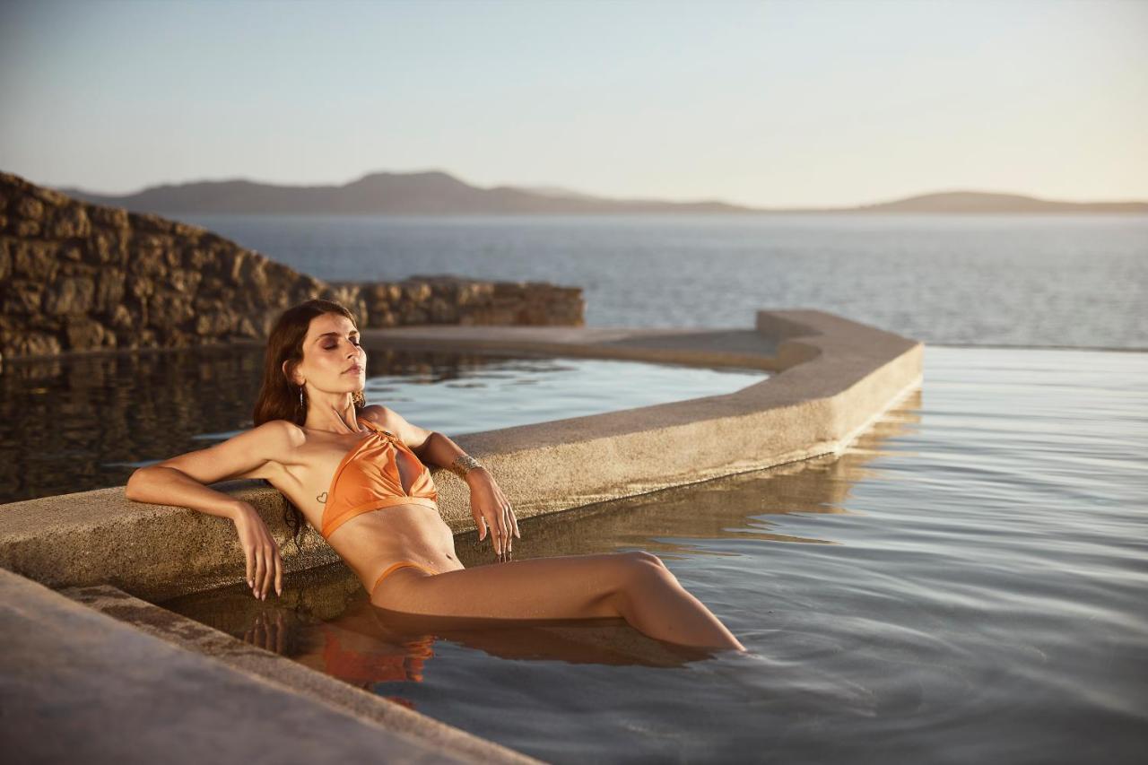Amazon Mykonos & 5* Mykonos Town